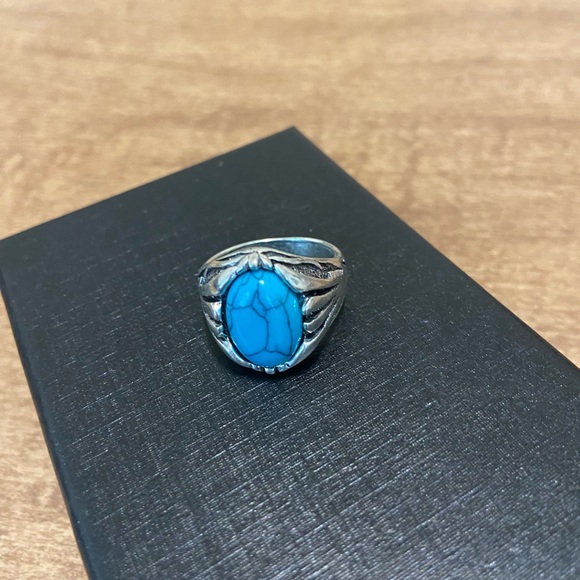 Retro pattern oval turquoise stone silver women’s ring Sz 8‎ - Picture 2 of 5